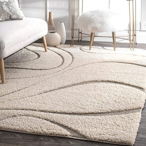 Handcrafted silk-touch shaggy rug 3x5 ft soft carpet for living room